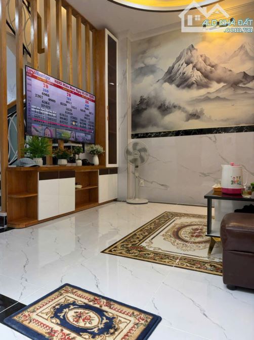 HÀNG HÓT ! MT NGUYỄN VĂN TRÁNG,QUẬN 1, DT 4 X 18 = 72M2,GIẢM GIÁ VỀ CÒN 60 TỶ TL