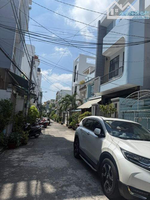 Bán nhà hẻm xe hơi 8m - Gần Tô Hiệu - 72m2 - 3pn - ô tô vào nhà - 7tỷ síu