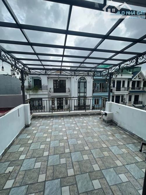 BÁN NHÀ 4 TẦNG KHU CHỢ HOA QUẢ- SỞ DẦU-Hồng Bàng – FULL NỘI THẤT – GIÁ CHỈ 3,7 TỶ