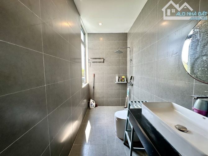 3 TẦNG MỚI FULL NỘI THẤT : HÀ ĐÔNG 1 - DTĐ 100M2 - NGANG 5M - 6,9 TỶ