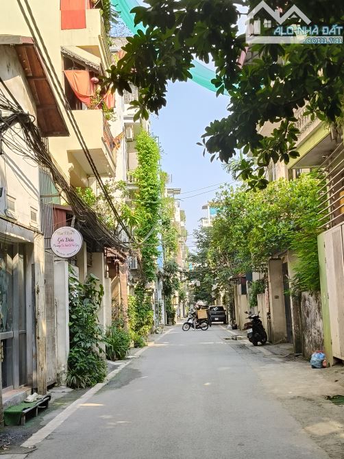 BÁN ĐẤT TRUNG TÂM PHỐ TỨ LIÊN – TÂY HỒ – HÀ NỘI