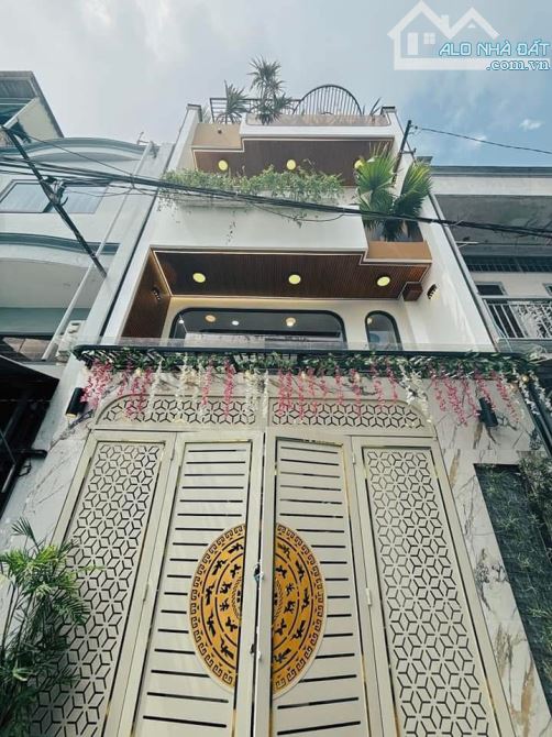 Bán nhà hẻm xe hơi 6m ngay Cao Thắng, Q10 - Giá 4tỷ530/63m2(4,5mx14m)