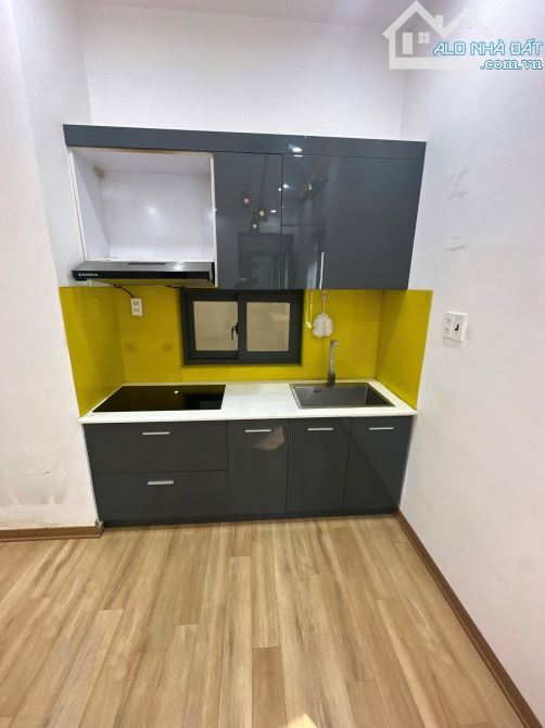 🏢 BÁN NHÀ 5 TẦNG MẶT PHỐ ĐÁ MỌC 1 – 80M² – 5.6 TỶ – LIÊN CHIỂU – DÒNG TIỀN ỔN ĐỊNH 30TR/T