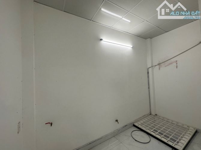 NHÀ MẶT TIỀN 2 TẦNG TRẦN CAO VÂN - DT 84M2 GIÁ RẺ ĐẦU TƯ,MUA Ở - GIÁ BÁN 5TY6