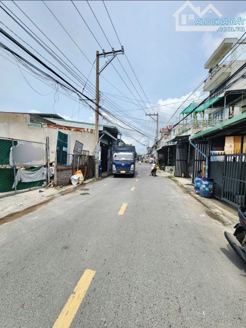 Bán đất ngang 10m MT đường Vũng Việt, p.Tân Đông Hiệp, Tp.Dĩ An giá 11,2 tỷ TL M6954