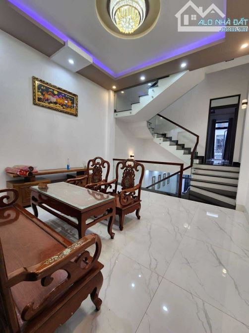 Bán nhà 03 tầng mới đẹp kiệt 5m Lê Hữu Trác giá chỉ 7,5 tỷ
