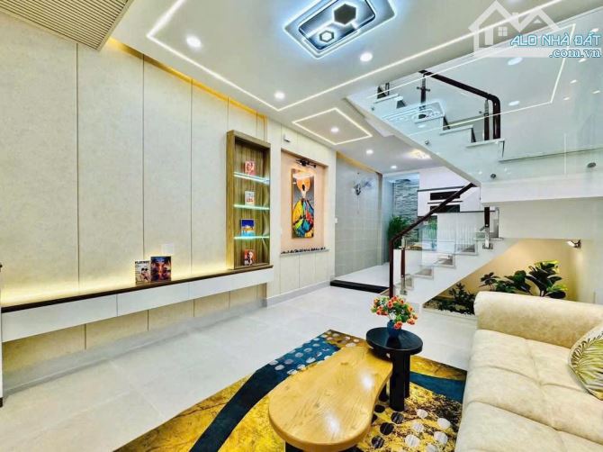 Chủ đi nước ngoài cần bán nhà đường Nguyễn Oanh, Gò Vấp, Giá: 2 tỷ 390 triệu / 60m2, SHR