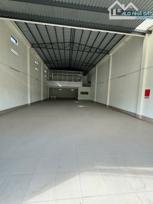 Cho thuê kho kết hợp văn phòng mặt tiền 884 Phường Sơn Đông,Tỉnh Vĩnh Long