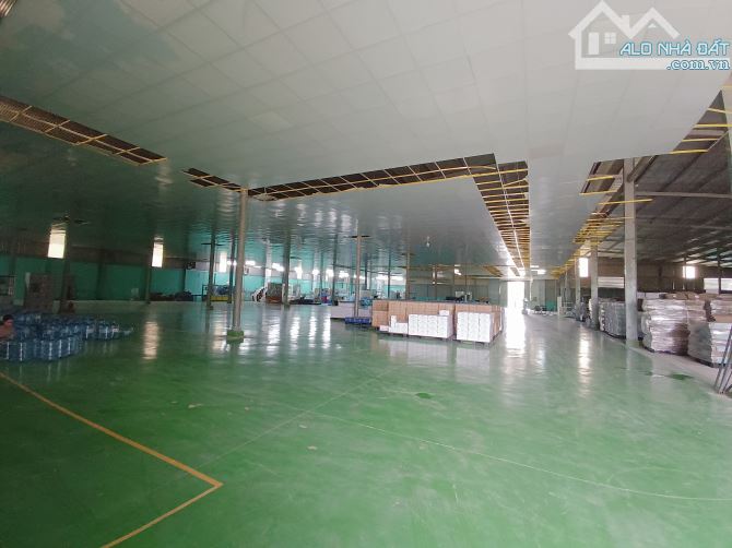 Cho thuê xưởng gần KCN Giang Điền, 3400m2, nền epoxi(XT197)