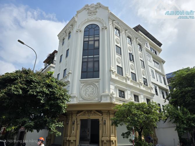 Cho thuê biệt thự góc vip ngõ 214 Nguyễn Xiển. Diện tíc 120m x 6 tầng thông sàn, thang máy