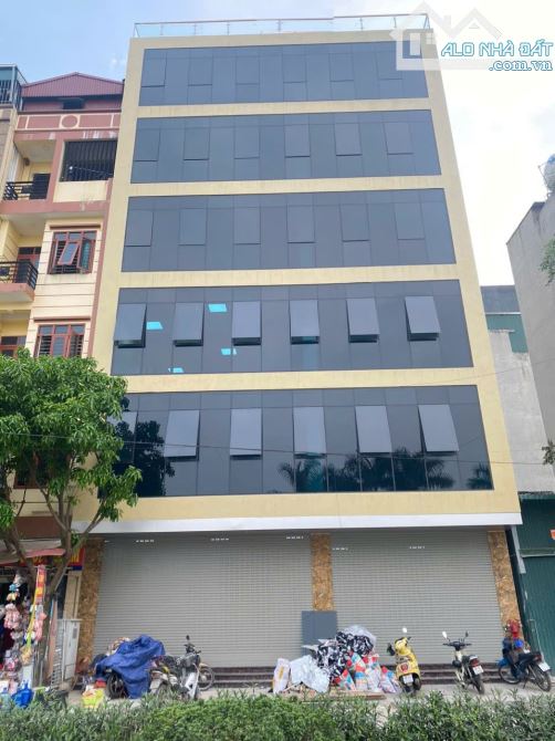 Cho thuê Tòa nhà VP Dương Nội. DT 170m2, 6 tầng, thang máy, full ĐH, PCCC chuẩn