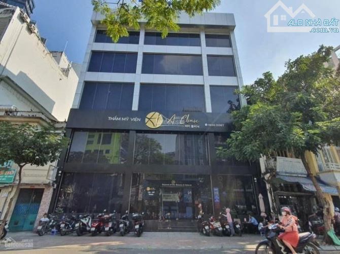 CHO THUÊ NHÀ 132 - 134 YERSIN QUẬN 1, DIỆN TÍCH: 16x20M, TRỆT 4 LẦU TM PCCC, GIÁ 460TR