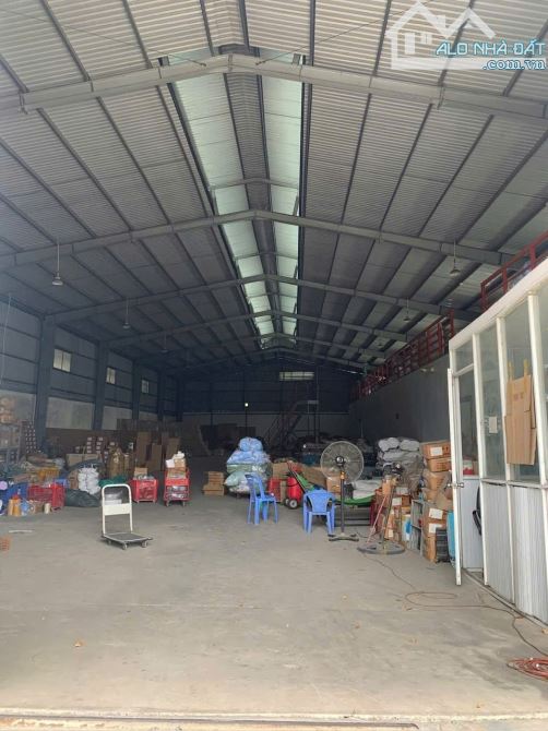 Cho thuê nhà xưởng 1900m2 Quốc Lộ 1A phường An Phú Đông