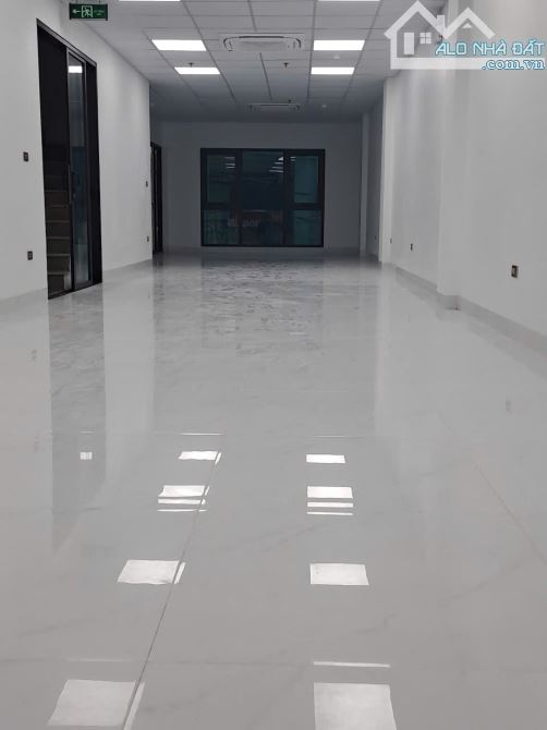 CHO THUÊ SÀN VĂN PHÒNG MẶT PHỐ XUÂN LA, TÂY HỒ- CÓ PCCC-DT 145M, MẶT TIỀN 6,5M CHỈ 35TR