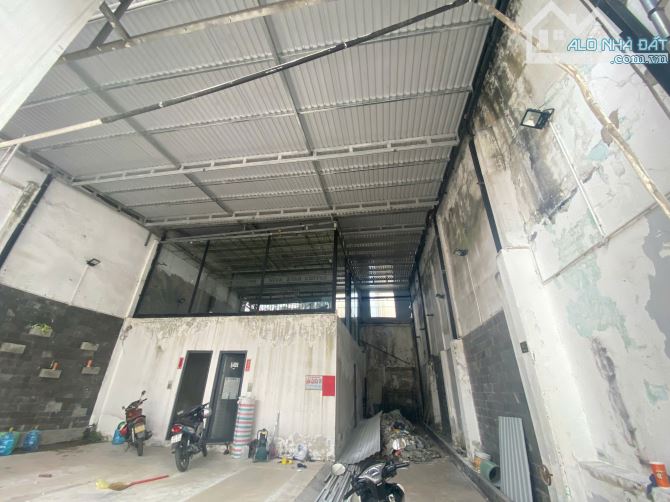 Cho thuê 10x20m Võ Thành Trang Phường 11 Quận Tân Bình