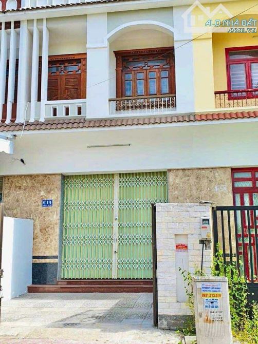Cho thuê nhà 300 m2 gần bến xe Cần Thơ tiện văn phòng 13 triệu