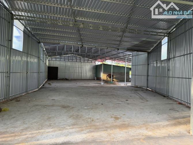 Cho thuê mặt bằng mới xây 300m2 Phường 7 Bến Tre cũ