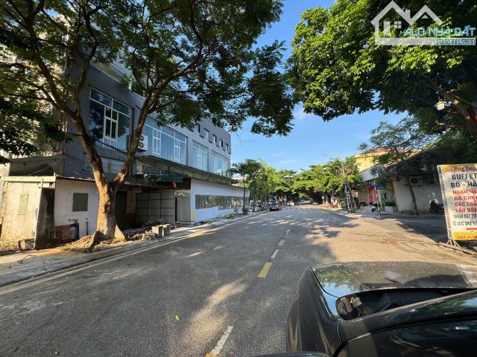 Cho thuê 400m2 đất kinh doanh Liên Bảo, Vĩnh Yên giá 9tr/tháng. Lh