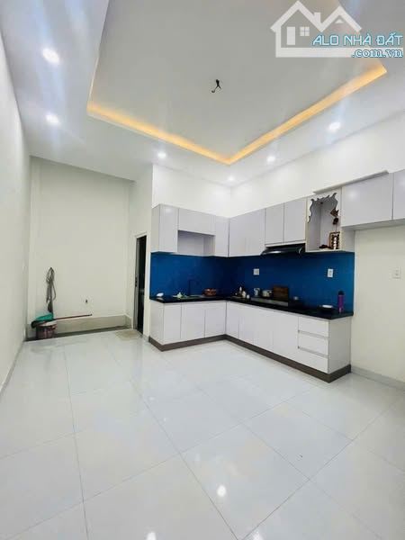 CHỈ CÓ 14TR CHO CĂN NHÀ ĐẸP HẺM XE TẢI GẦN VẠN PHÚC, KDC LỘC VỪNG, 1 TRỆT 2 LẦU, 4PN.