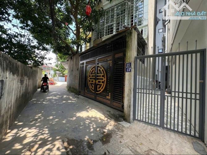 CHO THUÊ NHÀ PHỐ THẠCH BÀN LONG BIÊN 42m 5 tầng giá 9 triệu Ô TÔ KINH DOANH ĐỦ NỘI THẤT