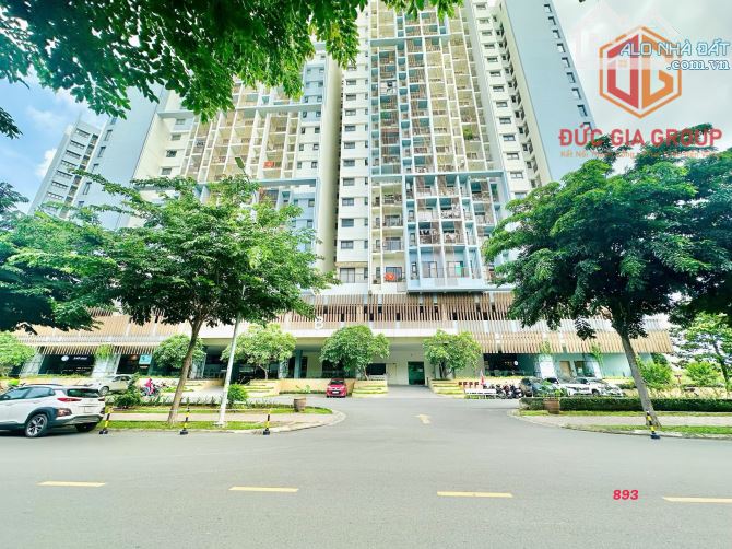 Cho thuê Shophouse 240m2 mặt trước sảnh chung cư Topaz Twins, kdc D2D Biên Hòa