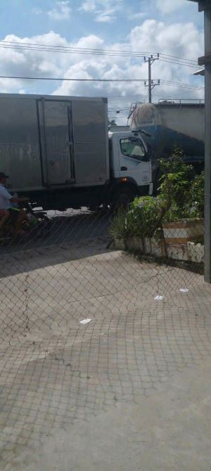 cho thuê nhà nguyên căn riêng biệt mặt tiền lộ nhựa lớn có đèn đường tỉnh lộ 824lương bình