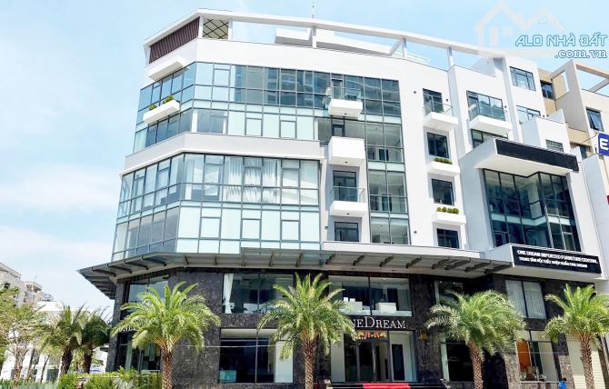 Cho Thuê Tòa nhà Đảo Kim Cương Quận 2 Hầm 7 tầng nổi 2700m² sàn