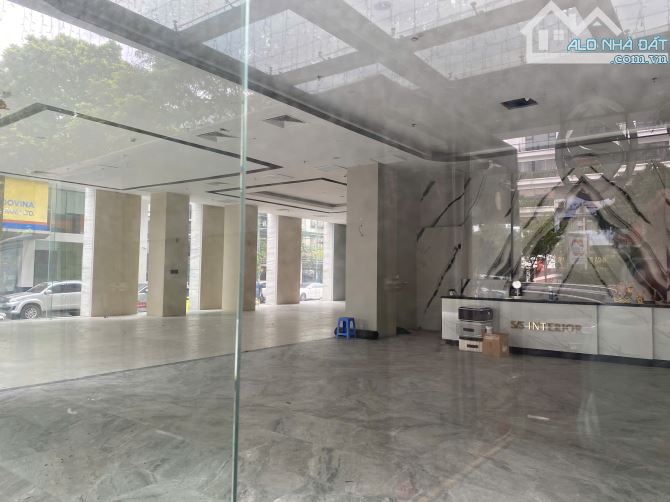 CHO THUÊ MẶT BẰNG PHỐ THÁI THỊNH - DIỆN TÍCH LỚN, PHÙ HƠP SHOWROOM, NGÂN HÀNG, VĂN PHÒNG