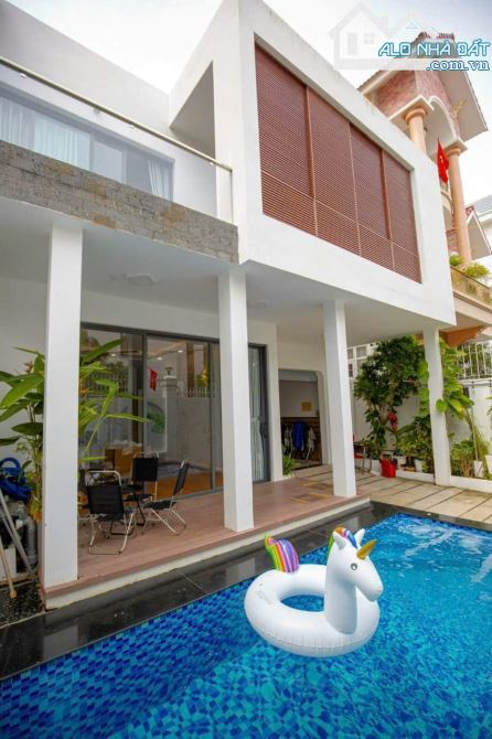 Cho thuê biệt thự sân vườn đường Lạc Long Quân 4PN ở hoặc kinh doanh