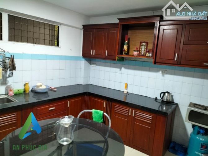 CHO THUÊ NHÀ NGUYÊN CĂN MẶT TIỀN ĐƯỜNG TỐNG PHƯỚC PHỔ - 60 M² - 5 PN - GIÁ 12 TRIỆU