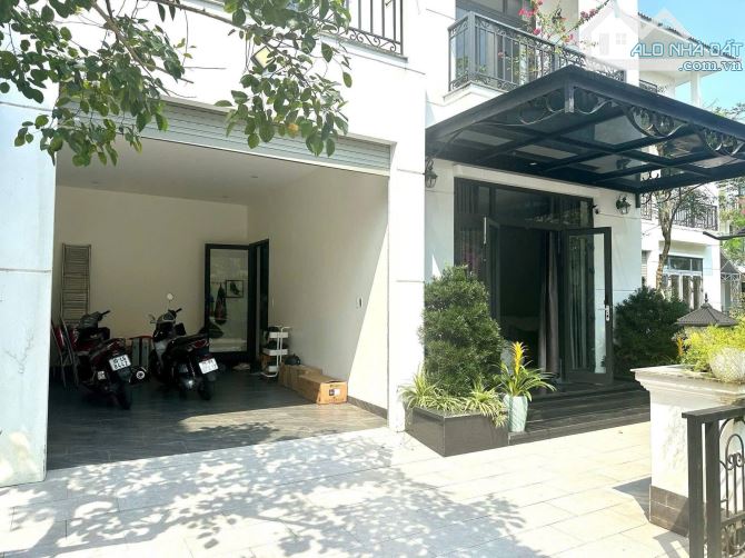 CHO THUÊ BIỆT THỰ KĐT ROYAL PARK HUẾ