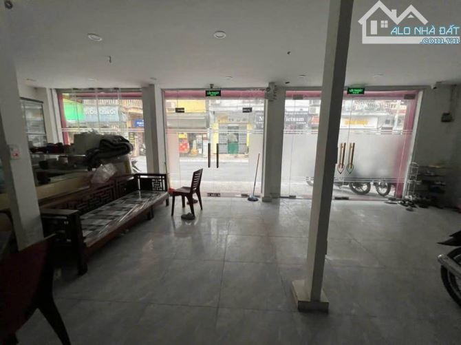 Cho thuê mbkd mặt phố Hạ Đình,phường Khương Đình,Hà Nội 100m2 , mặt tiền 10m 47tr