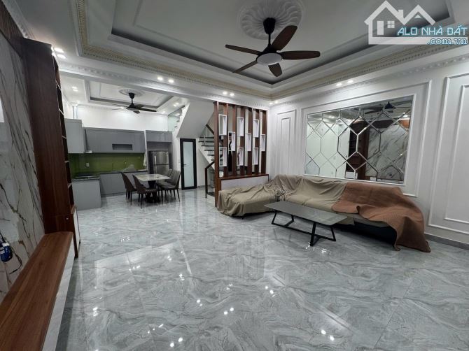 Cho thuê nhà cực đẹp ô tô đỗ cạnh nhà phố Đằng Hải - LÊ HỒNG PHONG