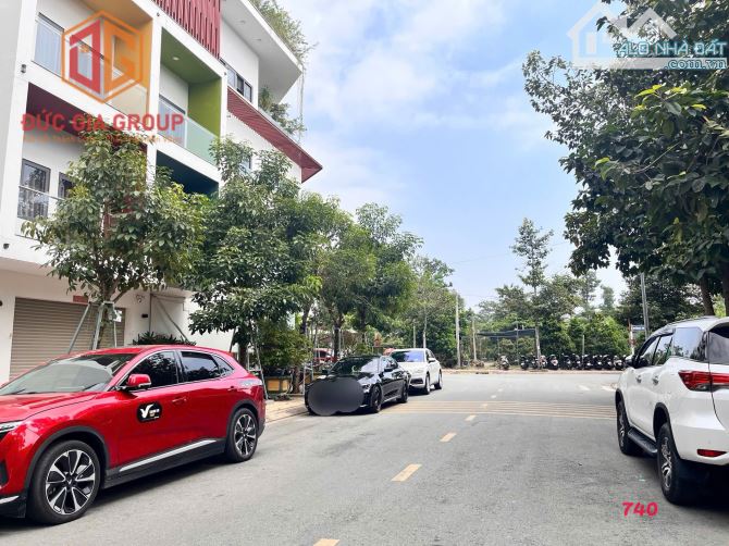 Cho thuê mặt bằng 8x18m đường lớn Khu dân cư D2D Võ Thị Sáu
