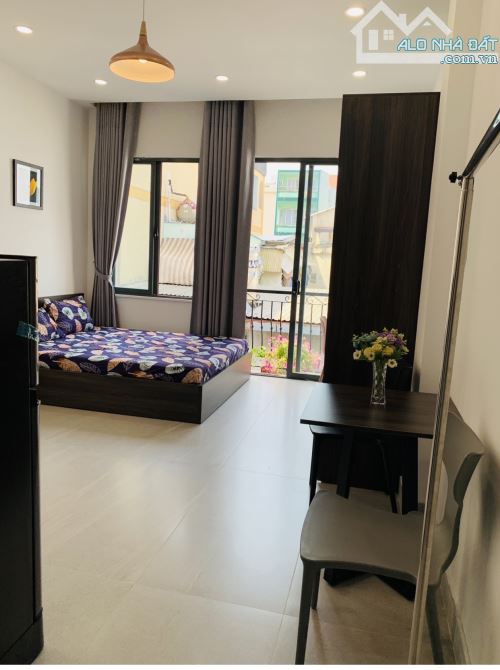 Cho thuê Studio ban công thoáng Q1, gần chợ Bến Thành, Pullman, Bùi Viện, cầu Ông Lãnh, Sa