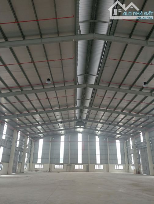 CHO THUÊ KHO XƯỞNG 1.400m2 Tại QL3 ĐÔNG ANH - PCCC TỰ ĐỘNG - XE CONT ĐỖ CỬA