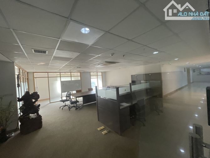 cho thuê văn phòng sudico HH3 Mễ Trì - Nam Từ Liêm. DT 100m2 chỉ 31tr/tháng