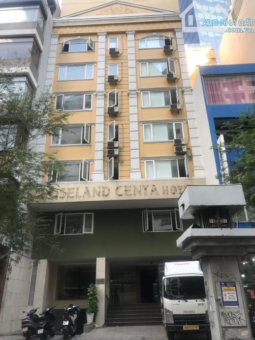 Khách sạn 65 phòng- mt lê thánh tôn,p bến nghé,q1- ngang 9m- giá: 1,3 tỷ/th