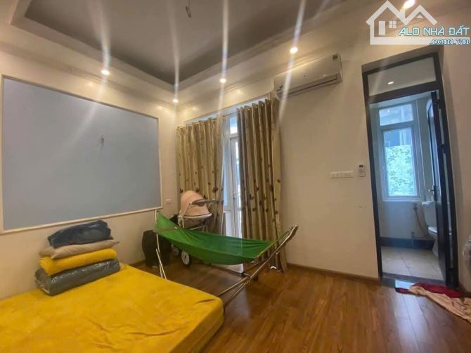 Cho thuê nhà 80m KĐT Geleximco ,Lê Trọng Tấn giá 20tr