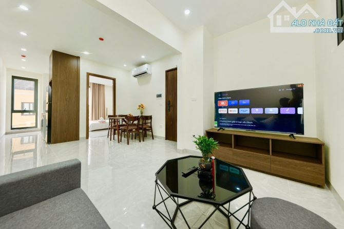 Căn hộ 2PN full nội thất mới tinh Xuân La, Tây Hồ ban công rộng, máy giặt riêng 11 tr/th