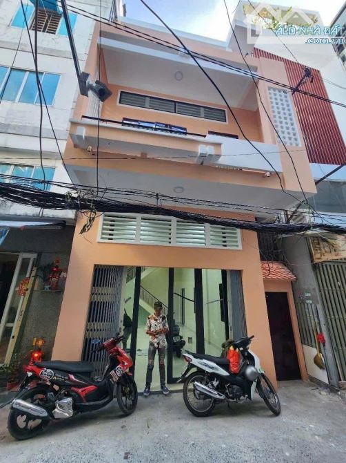 Nhà mới hẻm thông Vĩnh Viễn 4x10 - 2 lầu 2pn 3wc 16tr