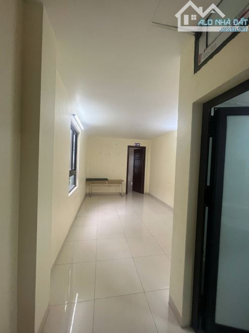 Cho thuê nhà ở Lê Đức Thọ 60m2, 6 tầng, thông sàn, thang máy, oto đỗ cửa