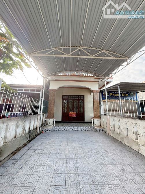 CHO THUÊ NHÀ NGUYÊN CĂN, xóm 1, Ngọc Anh cách đường Phạm Văn Đồng 100m, phường Mỹ Thượng,