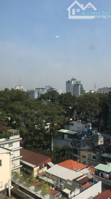 cho thuê khách sạn 58 phòng- mặt tiền phạm ngũ lão,q1-dt:8x20- 10 tầng- giá: 1 tỷ/th