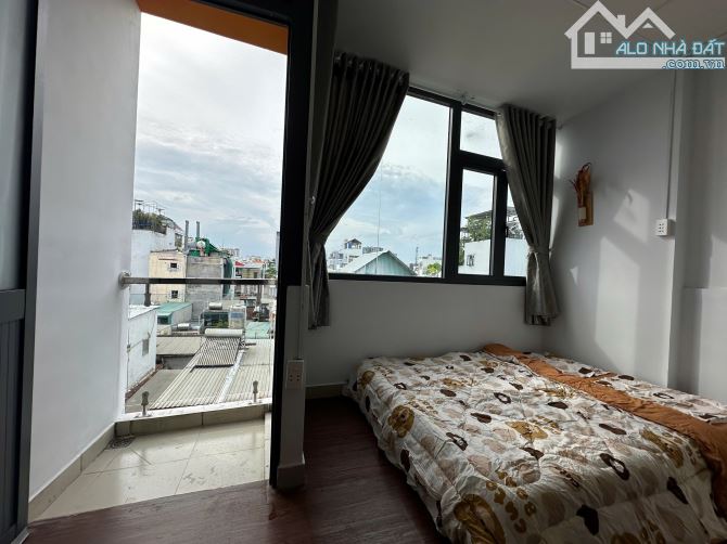 Phòng Ban công Quận 8 Cho Thuê Full Nội Thất