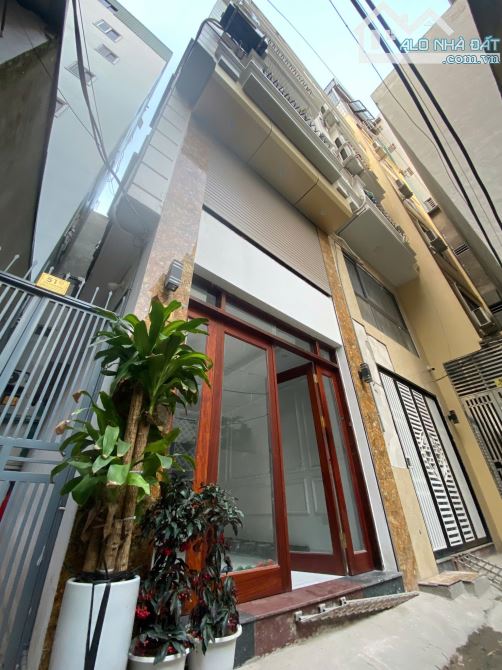 Cho thuê nhà ngõ 322 MỸ ĐÌNH. 13 triệu/ tháng. Phù hợp ở hộ gia đình