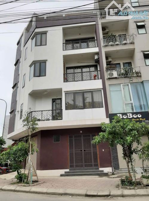 Liền kề khu La Khê - Hà Đông : 60m, 4,5 tầng , mặt tiền rộng 15m, có 20 triệu.