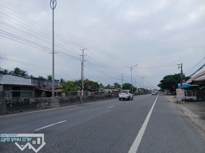 Cho Thuê 2300m Đất Mặt Tiền Quốc Lộ 1A Phường Trung An, Mặt Tiền 21m