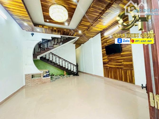 CHO THUÊ NHÀ 3 TẦNG KIỆT OTO XUÂN DIỆU, TRƯỜNG AN,TP HUẾ