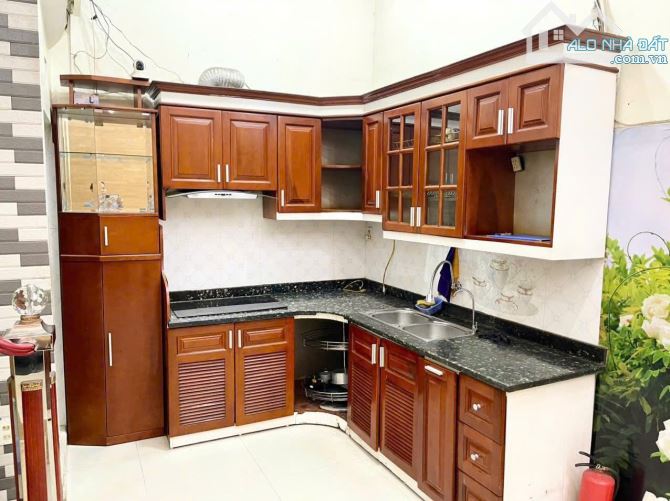 CHO THUÊ NHÀ 3 TẦNG NGÕ HAI BÀ TRƯNG - LÊ CHÂN - HẢI PHÒNG